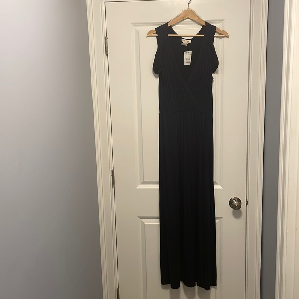 Size M Faux wrap navy blue maxi dress